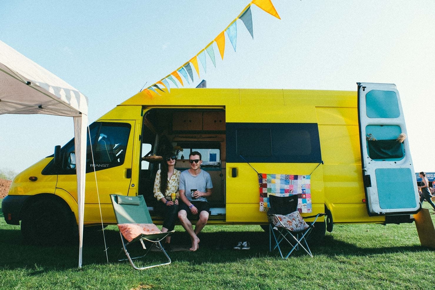 Glastonbury Festival Campervan Hire ⋆ Quirky Campers ⋆ Book Online