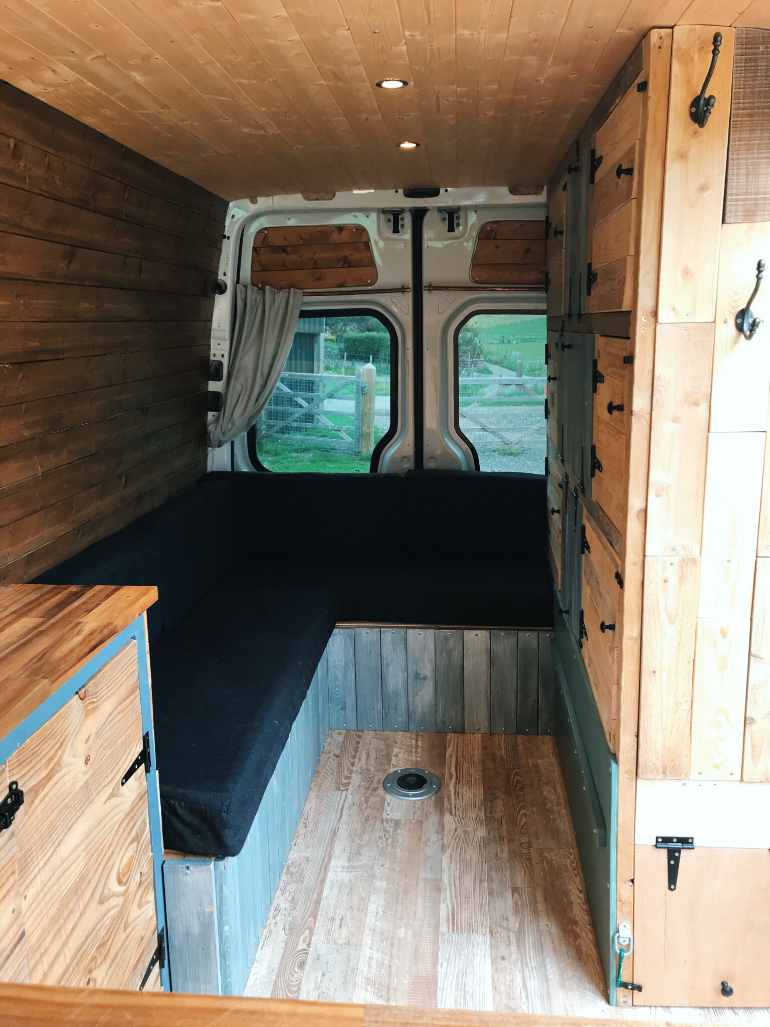 VW Crafter Campervan Conversion MWB ⋆ Quirky Campers