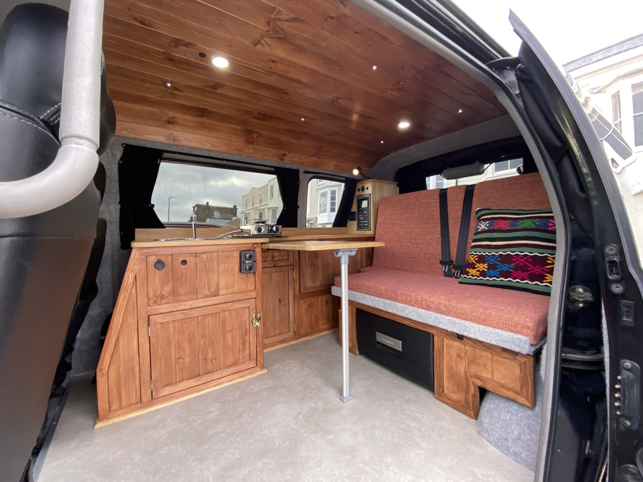 Mitsubishi delica hot sale camper conversion