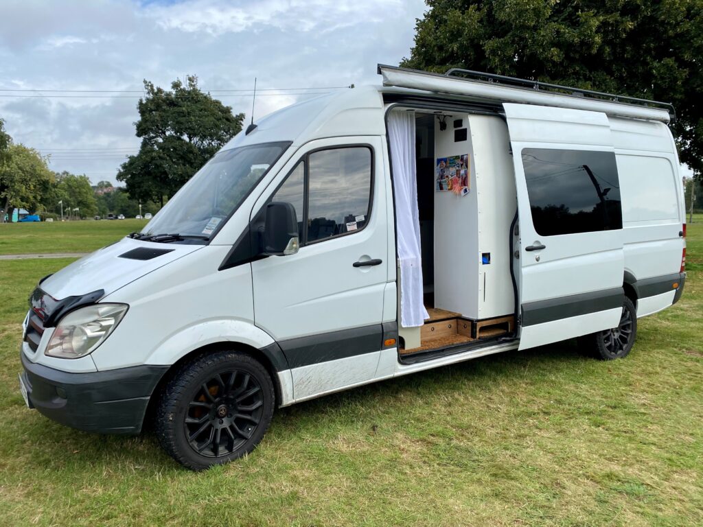 DEPOSIT TAKEN : Stunning Off Grid Sprinter with All Terrain Alloys ⋆ ...